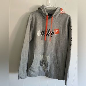 Women’s Nike Hoodie Size Xlarge